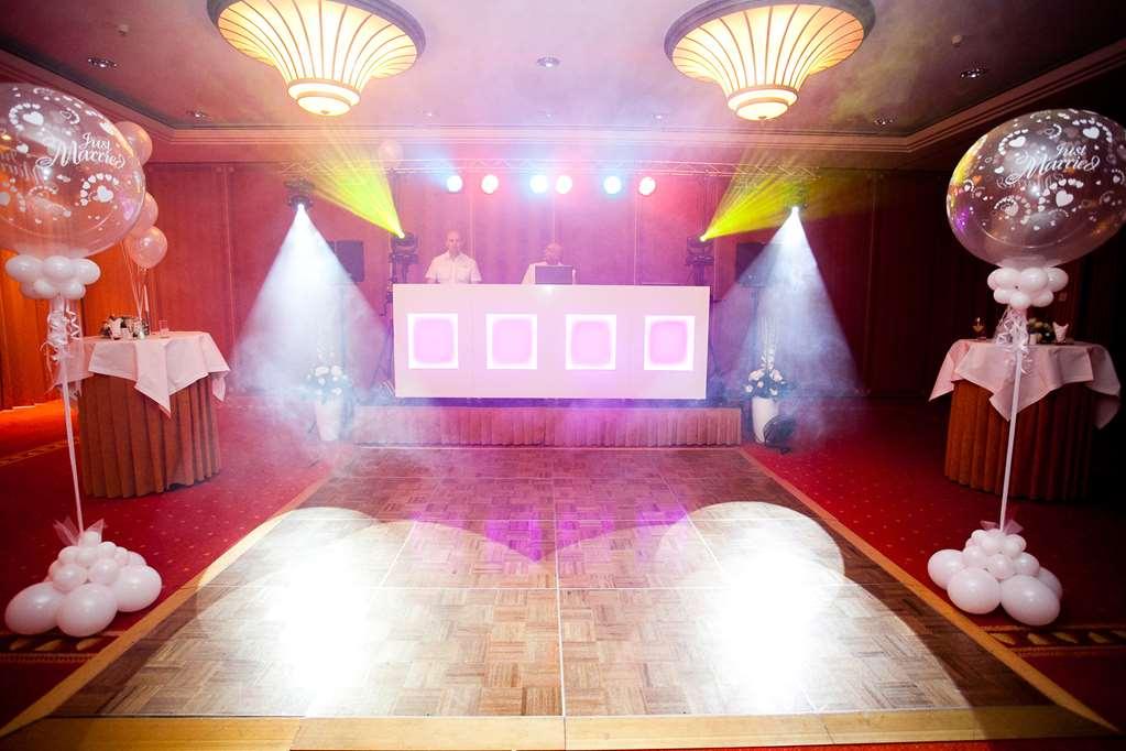 Van Der Valk Palace Hotel Noordwijk Facilities photo