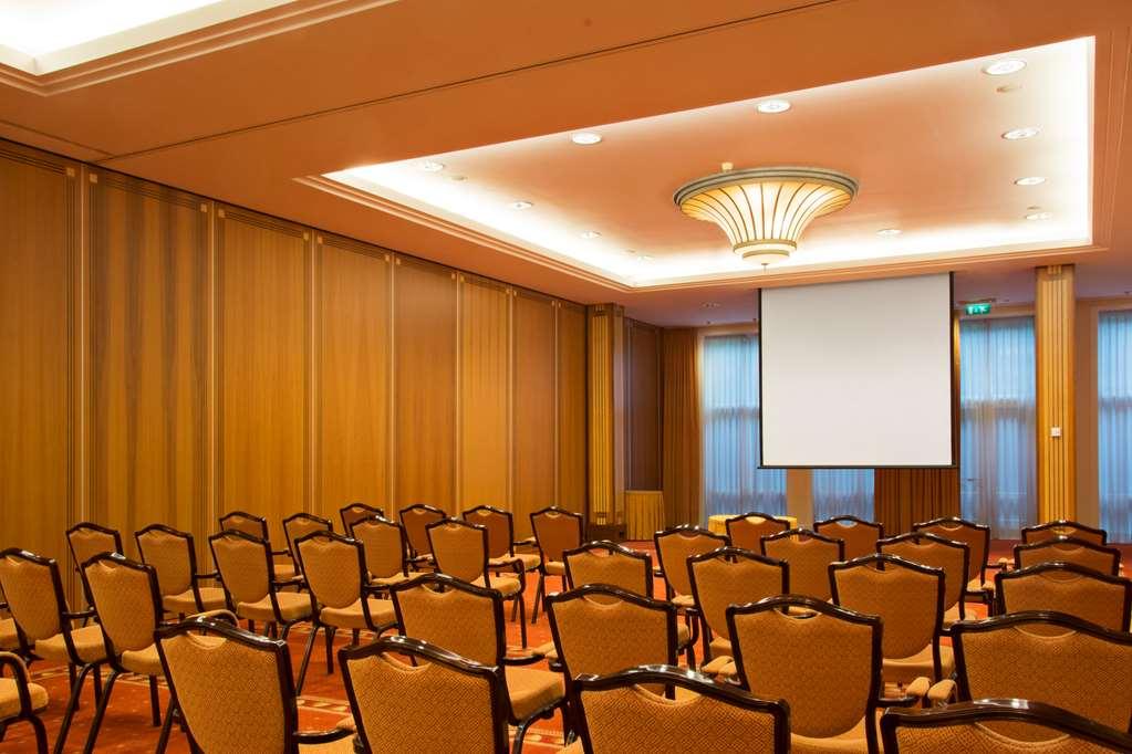 Van Der Valk Palace Hotel Noordwijk Facilities photo